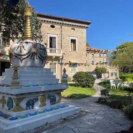 Casa Storica Con Terrazzo Vila Castellina Marittima Exterior foto