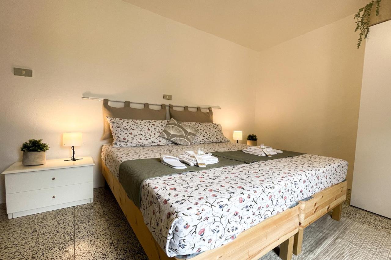 Casa Storica Con Terrazzo Vila Castellina Marittima Exterior foto